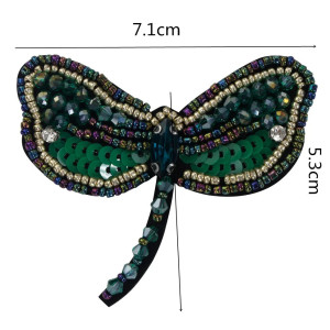 Dimensions Patch à coudre libellule en strass vert foncé - 7.1cm x 5.3cm
