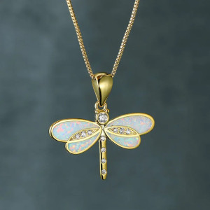 Collier Pendentif Libellule Éclat Prismatique couleur blanc