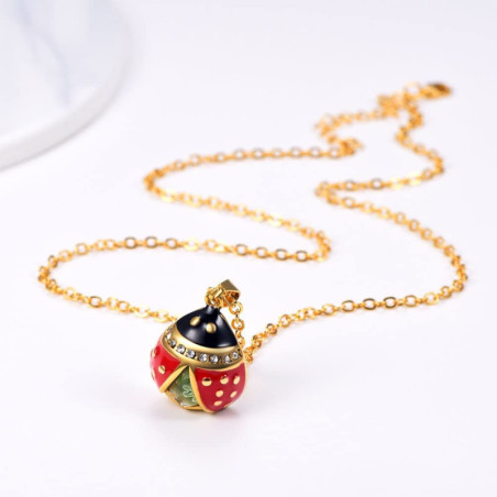 Vue détaillée Collier Pendentif Coccinelle chaîne plaquée Or 18 Carats