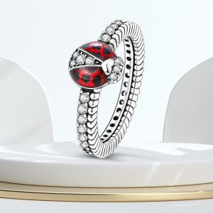 Vue générale Bague Coccinelle Design Vintage