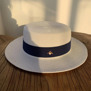 Chapeau de paille rétro tressé pour femme avec petite abeille Perle Blanche Couleur blanc