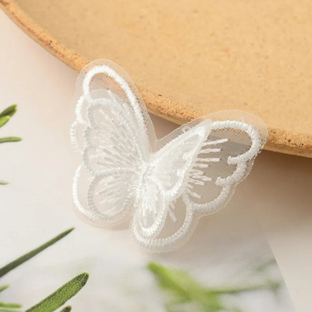 blanc Écussons Papillon Ailes Papillon en Dentelle Double Couche effet 3D - 5x4 cm - Lot de 10 pièces