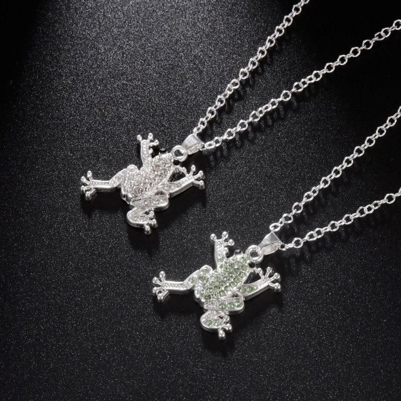 Collana Rana con Strass Smeraldo - Gioiello Originale e Naturale