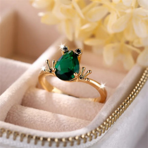 détails de la Bague Grenouille Émeraude Enchantée - Bijou Nature Féérique