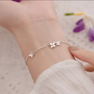 Bracelet Papillon Élégance Florale