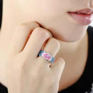 Anello Farfalla Splendore Primaverile – Gioiello in Argento 925