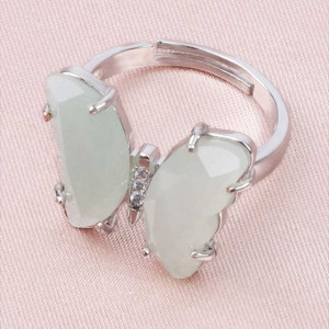 Anello Farfalla Quarzo Bianco Scintillante - Eleganza Pura