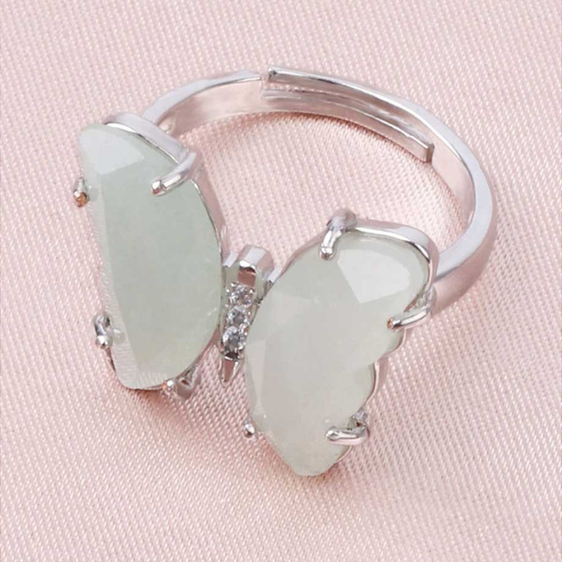 Anello Farfalla Quarzo Bianco Scintillante - Eleganza Pura
