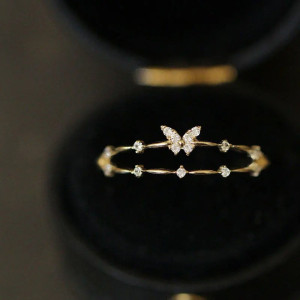 Anello Farfalla Scintillante in Argento 925 | Regolabile