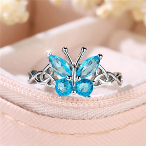 Anello Farfalla Blu 'Luce di Zaffiro' – Eleganza e Magia