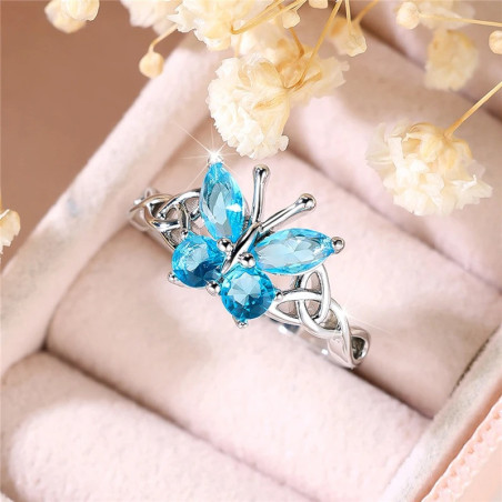 Anello Farfalla Blu 'Luce di Zaffiro' – Eleganza e Magia