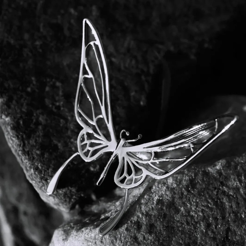 Anello Farfalla Argentato Risveglio Poetico | Eleganza Unica
