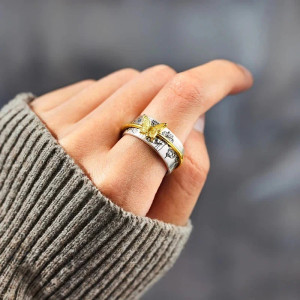 Anello Farfalla 'Abbraccio Floreale' Vintage - Eleganza & Poesia