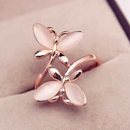 Anello Farfalla 'Dolcezza Rosata' - Eleganza e Femminilità