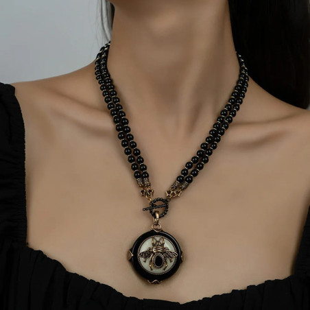 Collana Ape Maestà Notturna | Gioiello Elegante Rame & Resina