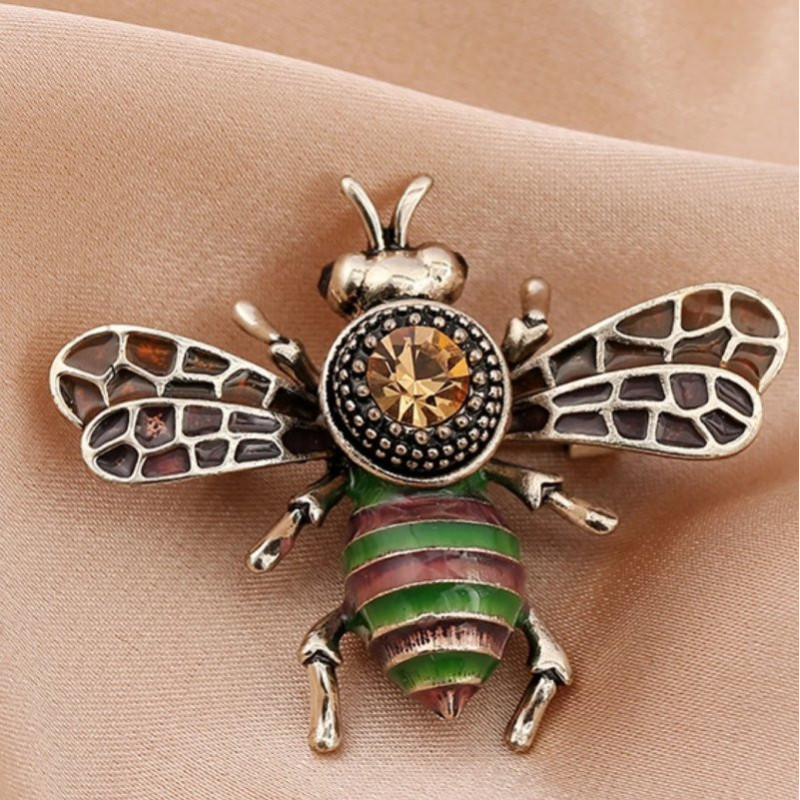 Spilla Ape Stile Imperiale | Gioiello Elegante e Originale