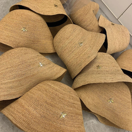Cappello di Rafia con Ape - Stile Estivo Unico | 1001abeilles.com