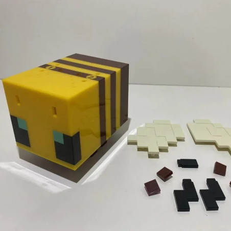 Luce Notturna Ape Pixel - Lampada LED Geek & Decorazione Gamer!