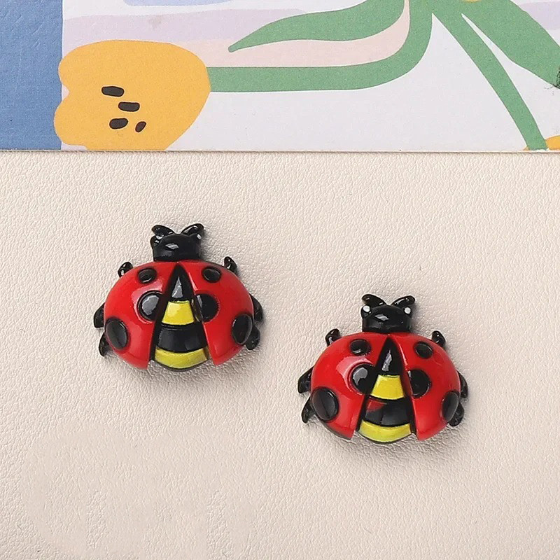 Statuine Coccinella in Resina – Set da 10 per Fai da Te