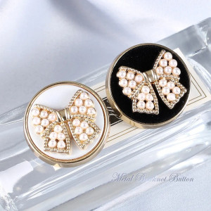 Bottone Gioiello "Fiocco Perlato" | Accessorio Chic e Originale