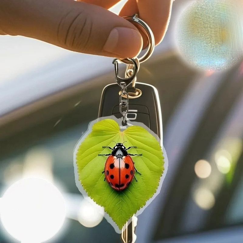 Portachiavi Coccinella Foglia d'Amore – Idea Regalo Unico