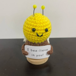 Peluche Ape Positiva "I bee-lieve in you!" | Regalo Fatto a Mano