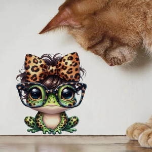 Adesivo Rana Riccioli Pop – Sticker Leopardato & Stile Divertente