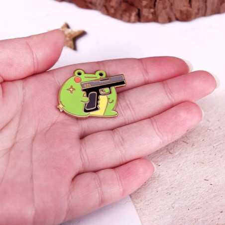 Toppa Termoadesiva Rana Kawaii con Pistola – Stile Carino & Ribelle