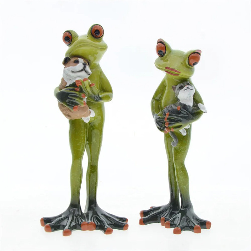 Statuina Rana con Cane & Gatto – Idea Regalo Originale