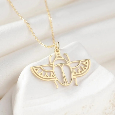 Collana Scarabeo Traforato – Design Solare Dorato o Argentato
