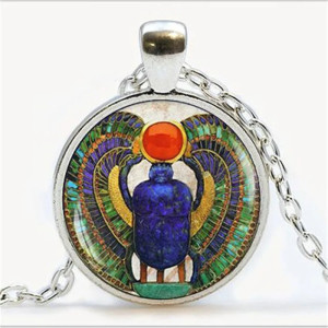 Collana Scarabeo Sole Sacro – Gioiello Egizio Mistico