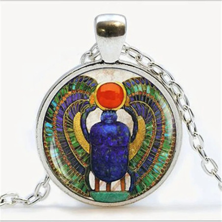 Collana Scarabeo Sole Sacro – Gioiello Egizio Mistico