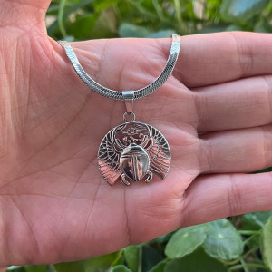 Collana Scarabeo Ali Solari - Argento & Oro | Gioiello Mistico