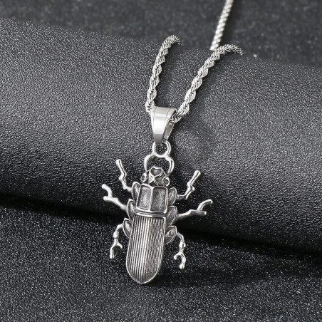Collana Scarabeo Argento Grezzo | Gioiello Minimalista Unico