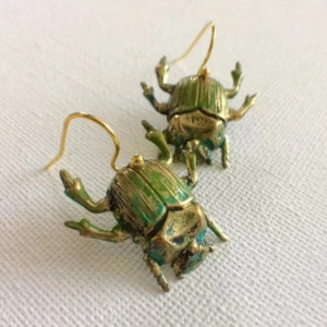 Orecchini Scarabeo Smeraldo Antico | Gioiello Mistico Donna