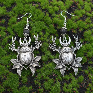 Orecchini Scarabeo Mistico: Gioiello Totem & Idea Regalo Donna