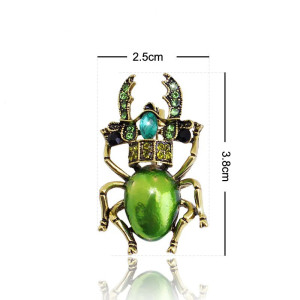 Spilla Scarabeo Imperatore di Smeraldo – Gioiello Insetto