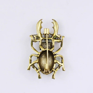 Spilla Scarabeo Imperatore di Smeraldo – Gioiello Insetto