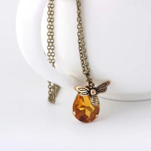 Collana Ape Vintage Ambra | Gioiello Unico Idea Regalo Donna