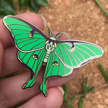 Spilla Farfalla Luna Smeraldo: Accessorio Smaltato Elegante!