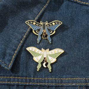 Spilla Farfalla "Cicli Lunari": Accessorio Notturno Elegante!