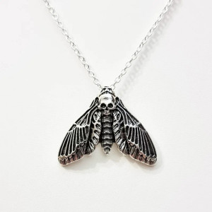 Collana Falena Gotica Mistica - Gioiello Gotico Argentato!