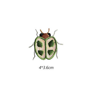 Toppa Scarabeo 'Fogliame Verde' | Patch Ricamato Originale