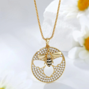 Collana Ape Donna 'Splendore dell'Alveare' - Gioiello Unico
