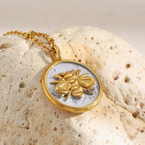 Collana Ape 'Sigillo Reale' | Gioiello in Argento Placcato Oro