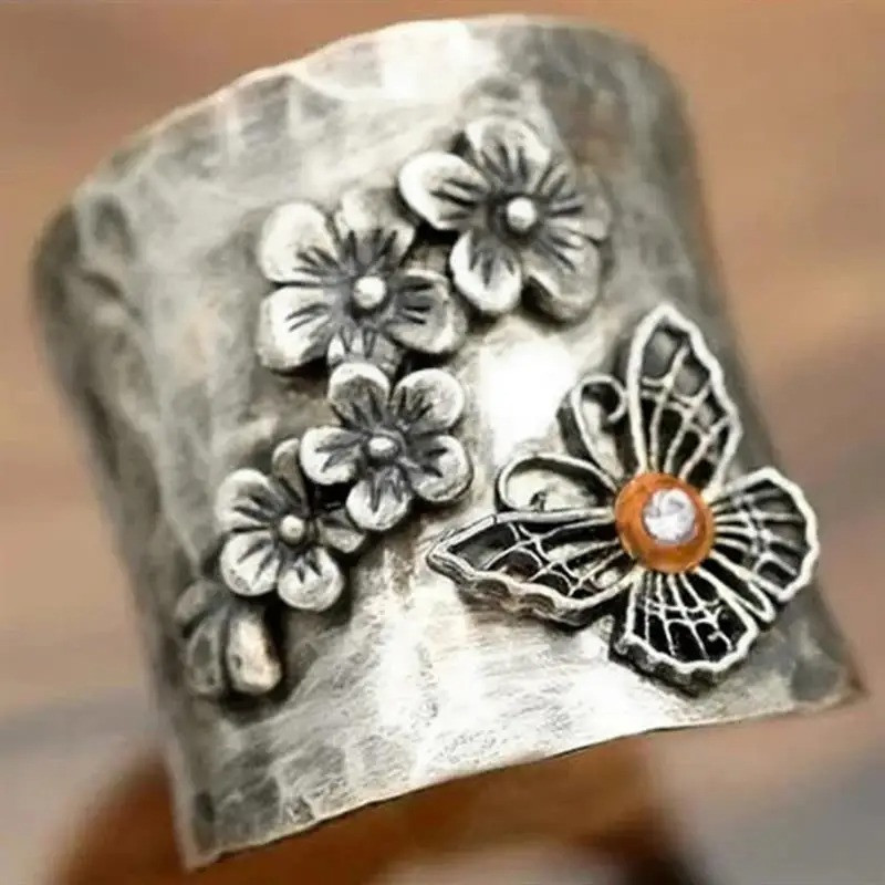 Anello Farfalla «Fioritura Argentata»