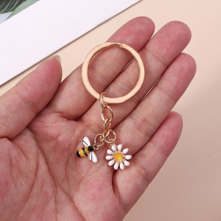 Magnifique porte-clés petite Abeille en émail avec sa Marquerite