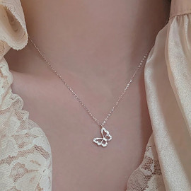 Collier papillon petit papillon ailes en Strass