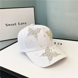 Casquette avec Grand Papillon Strass et Cristaux - Couleur Blanc