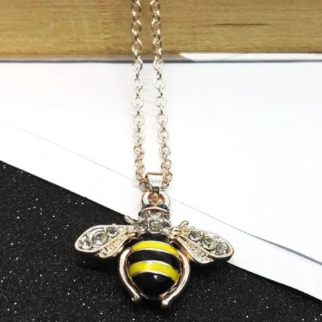 Détails du Collier Pendentif Abeille Royale Strass